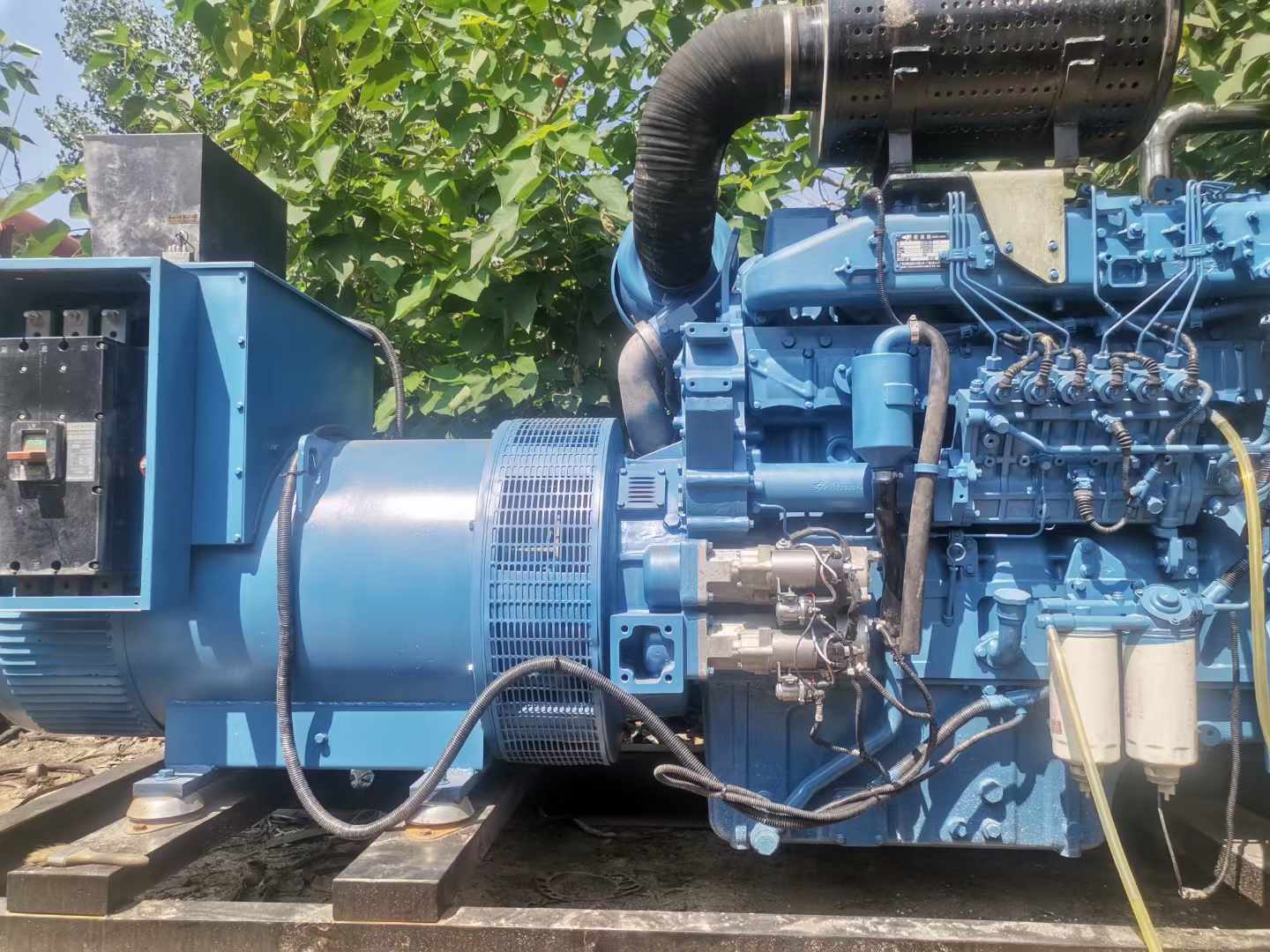 梅州详细说明降低 800kW 柴油发电机输出电流波动的方法