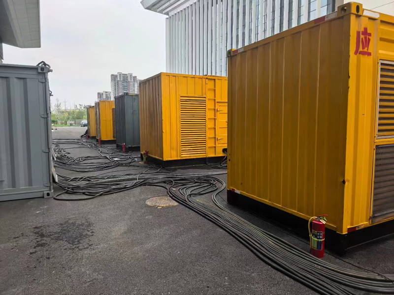 梅州柴油发电机组冬季保养有哪些注意事项？